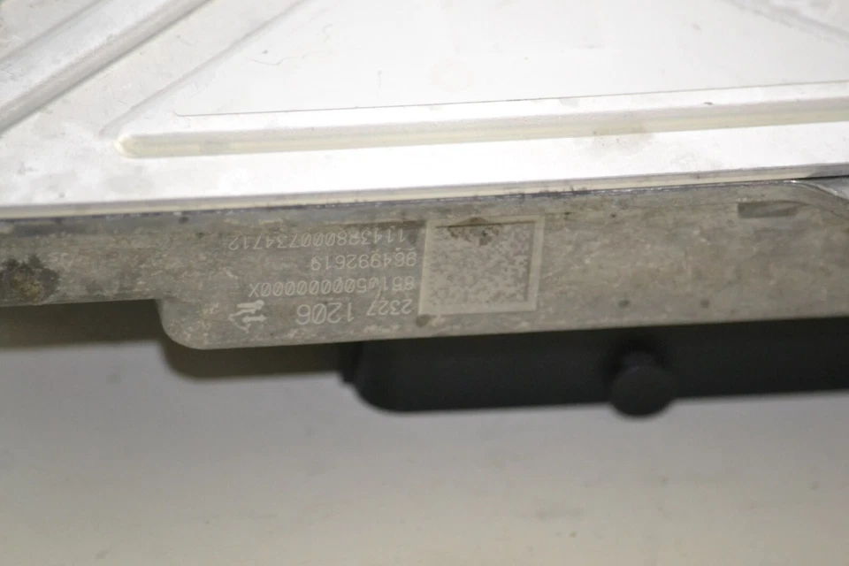 Chevrolet Corvette C7 2015 módulo de control de carrocería BCM 964992619 OEM Foto 4 de 4