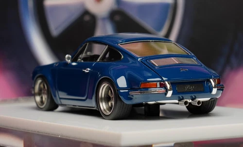 1:64 Resin Car model Porsche Kaege Retro Turbo Blue Craft Gift Toys - Picture 8 of 9