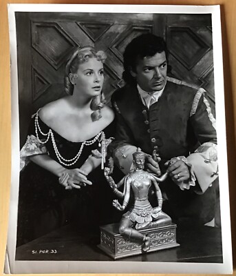 Cornel Wilde + Jean Wallace PORTRAIT Pressefoto #33 Hindu Götterfigur Brahma