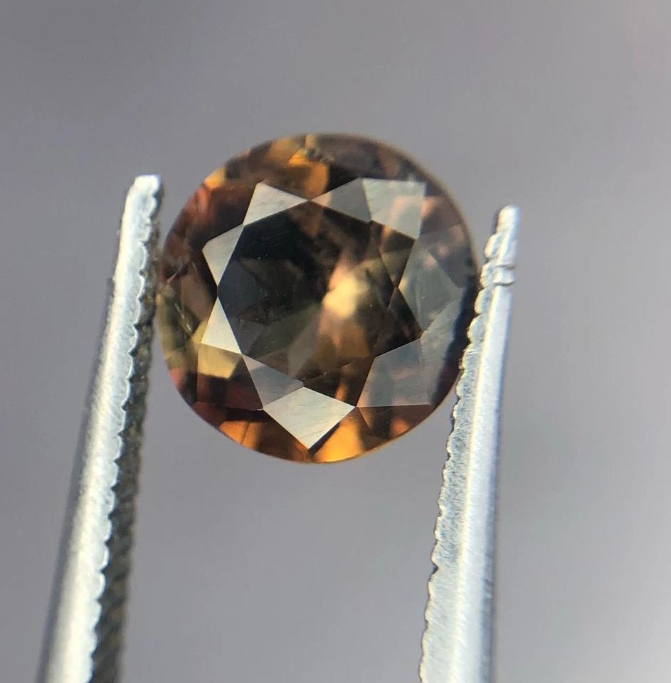 Rare Axinite Multi color cut stones from Pakistan 0.85 cart - Image 2 of 4