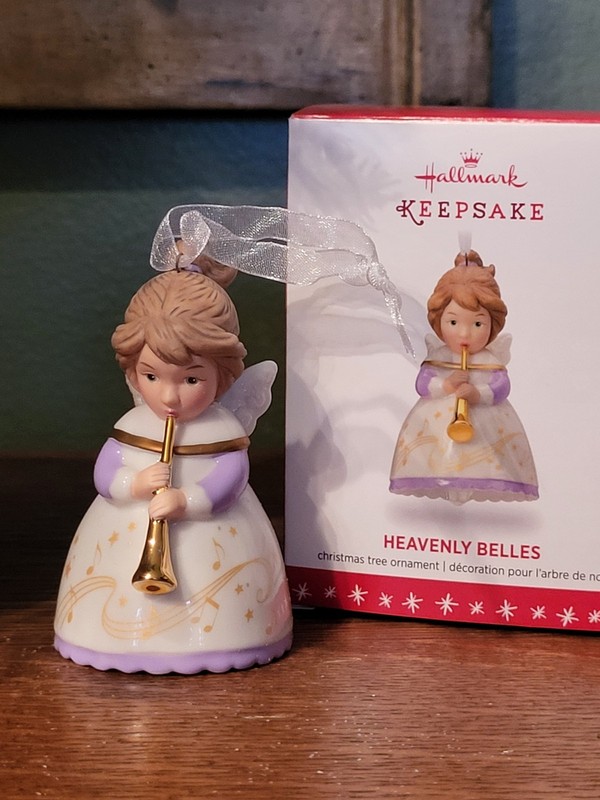2016 Hallmark Ornament ~HEAVENLY BELLES~ 4TH IN THE HEAVENLY BELLES SERIES