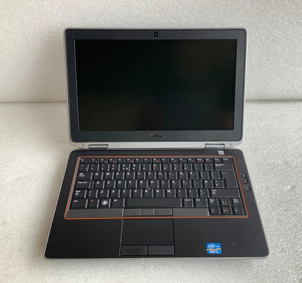 Dell Latitude E6320 · i5-2520M · 8GB · 256GB, photo 2 of 5