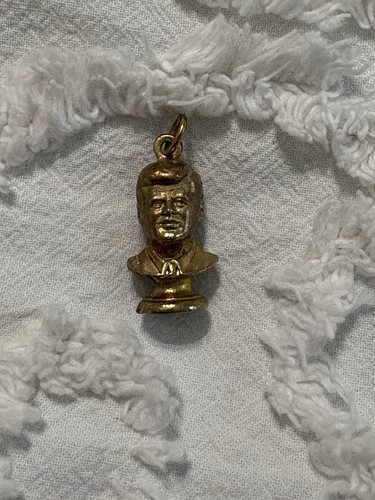 Vintage Goldtone 3D John F. Kennedy Bust 1" Pendant
