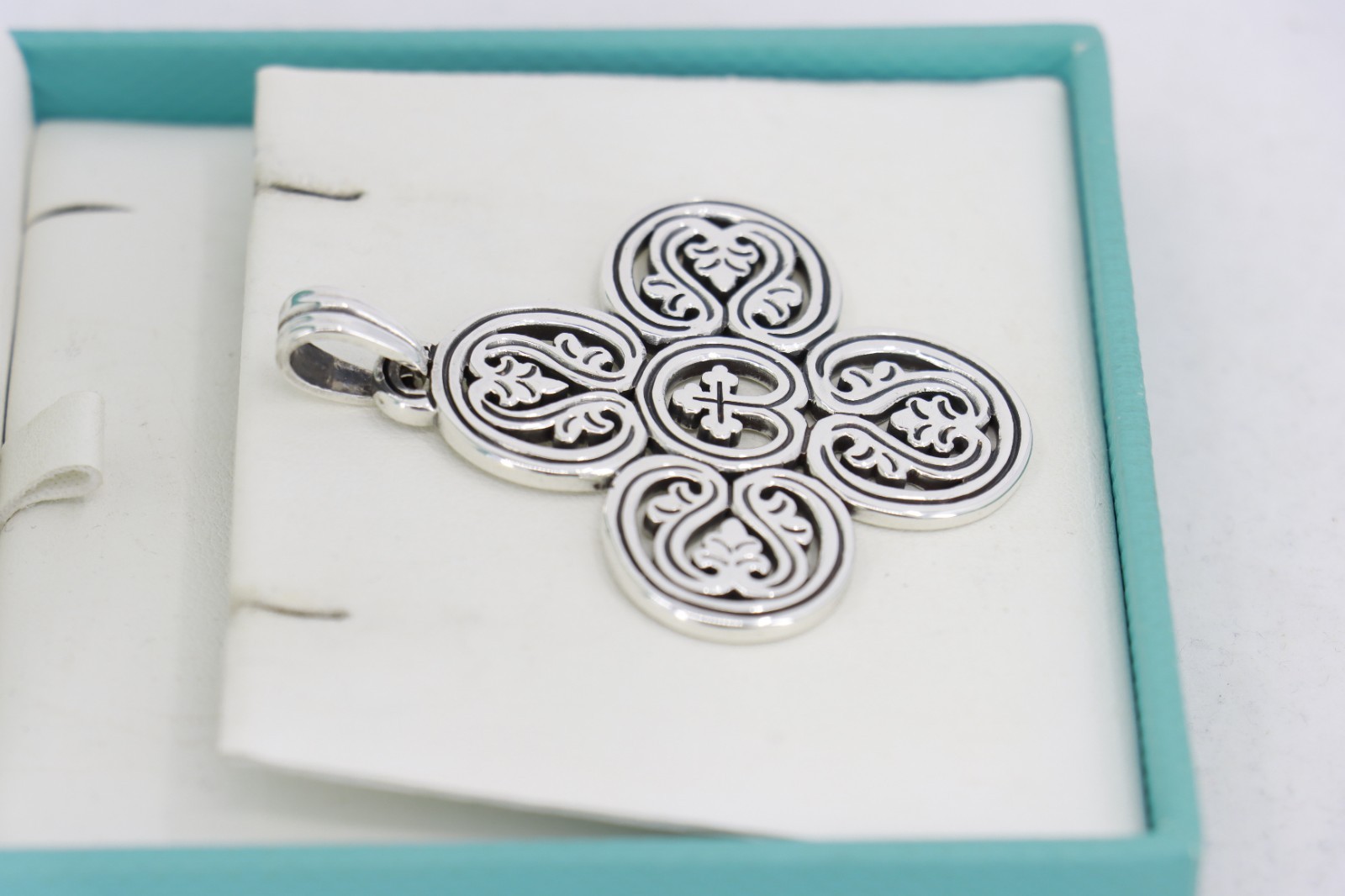 Sterling Silver James Avery Large Scroll Vine Cro… - image 5