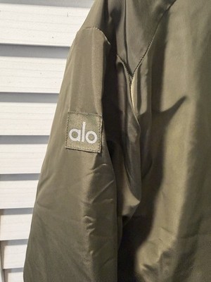 ALO Yoga Work It Oversized Bomber Jacket in Green Olive - Size M