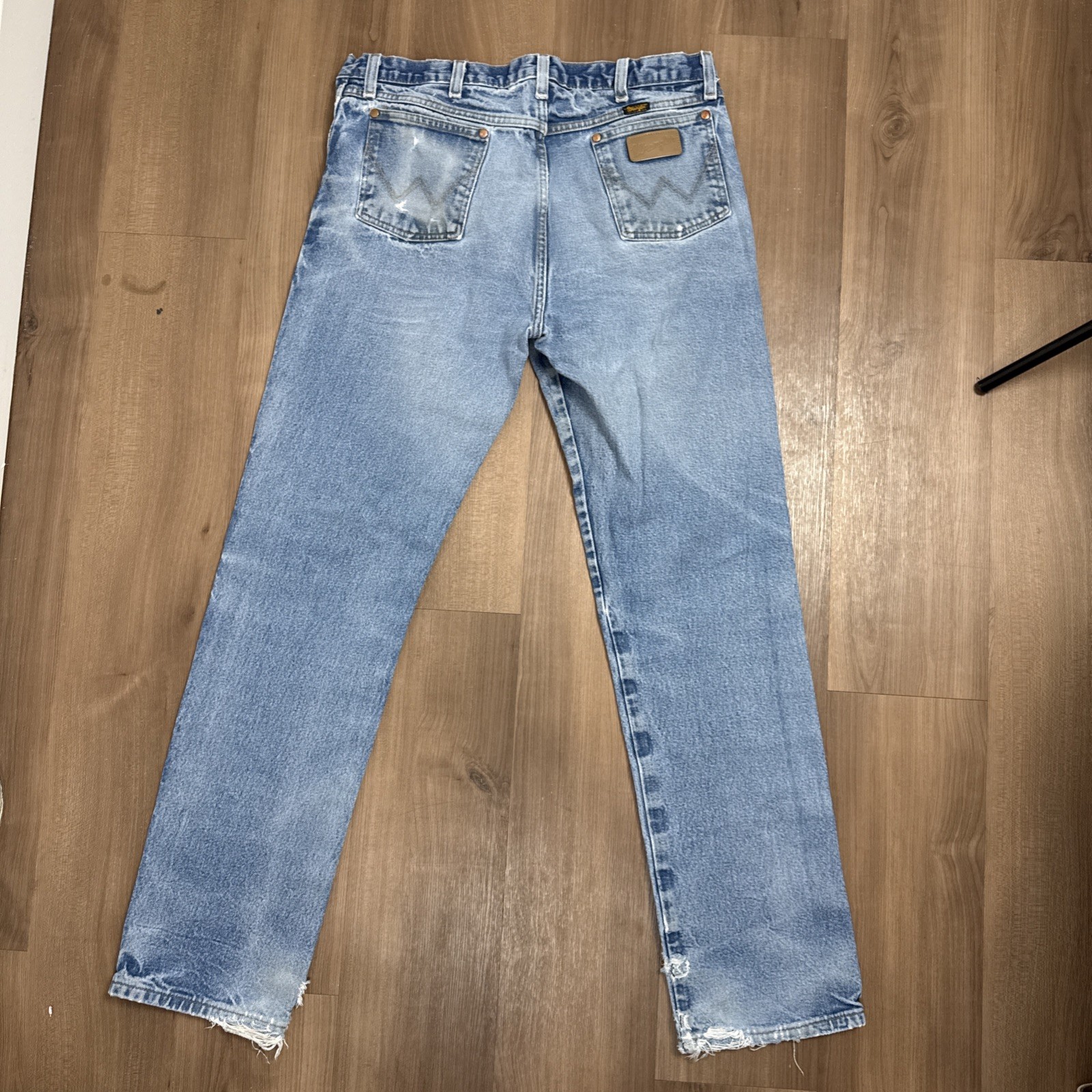 Wrangler 13MWZ Jeans Mens 36x36 Blue Cowboy Cut Western Denim Distressed thumbnail 10