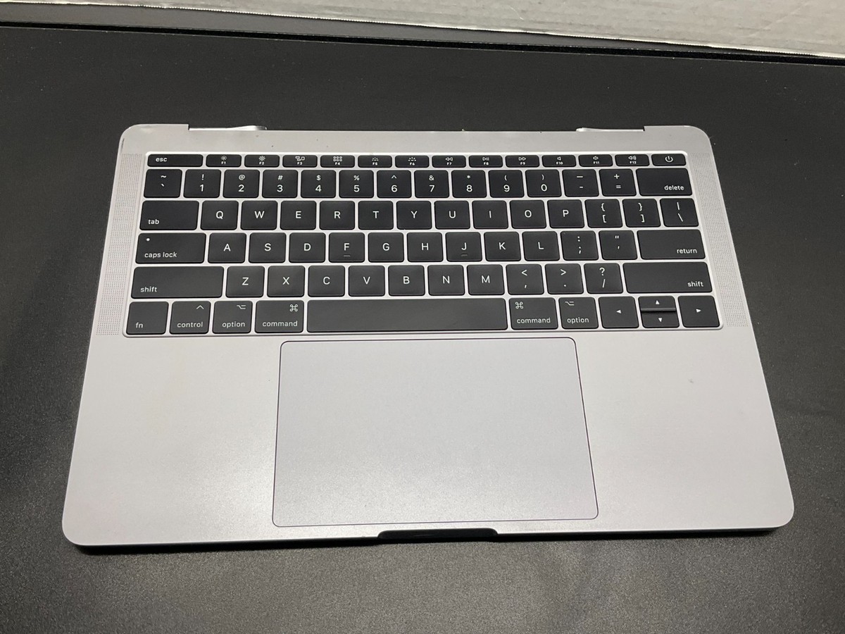 Apple 2017 MacBook Pro 13.3in - 3.1Ghz - Headless Unit | eBay