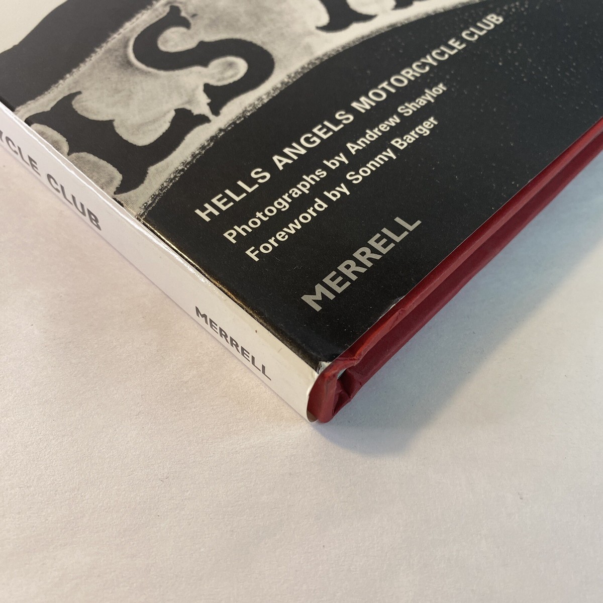 Hells Angels Motorcycle Club by Andrew Shaylor (Hardback