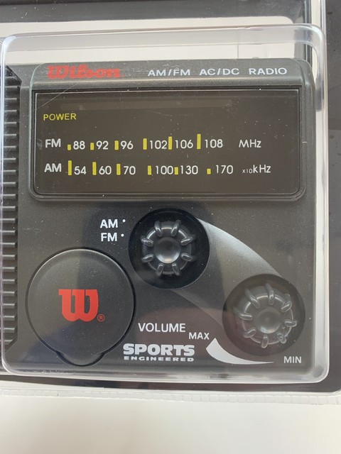 Wilson SPORTS ENGINEERED AM FM AC/DC Portable Radio VINTAGE 90’s for ...
