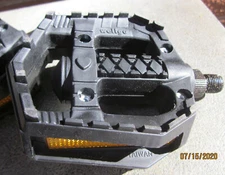 Wellgo pedals 1/2 inch - TWO PAIR - for tandems - new