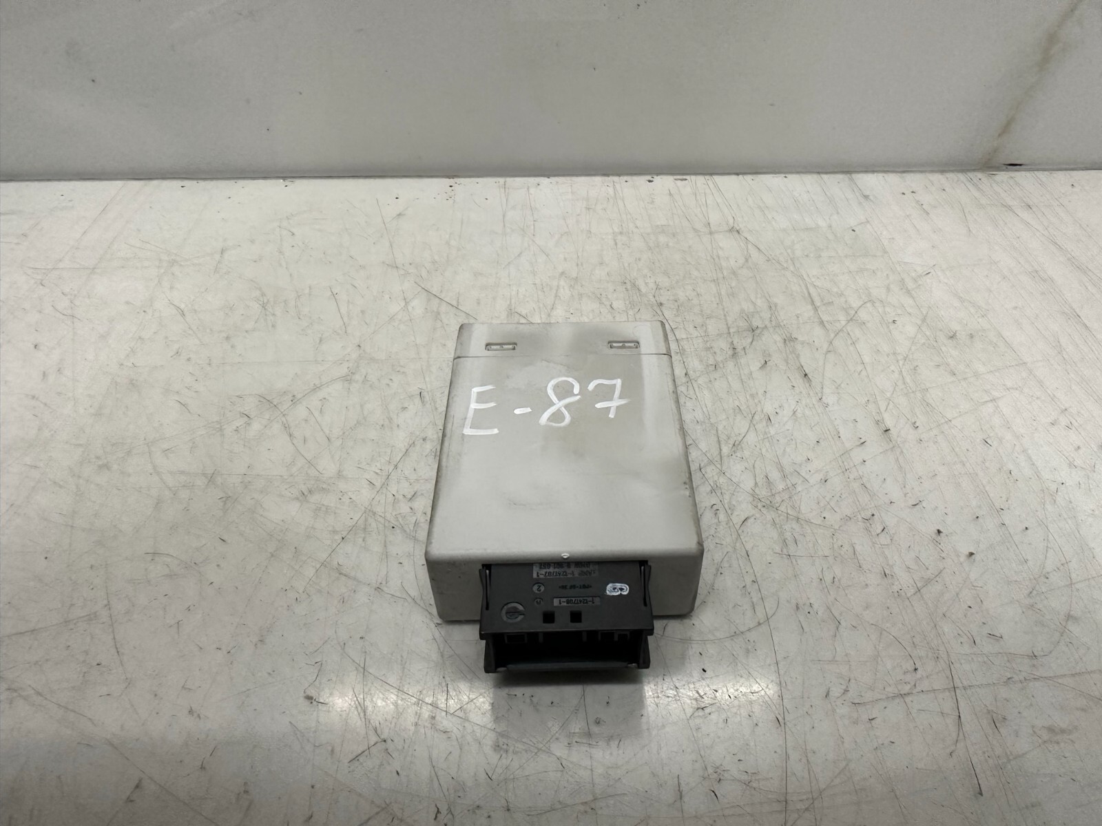 BMW E60 E61 Controller Hakenmodul 6952615 / AU 7856 online kaufen  