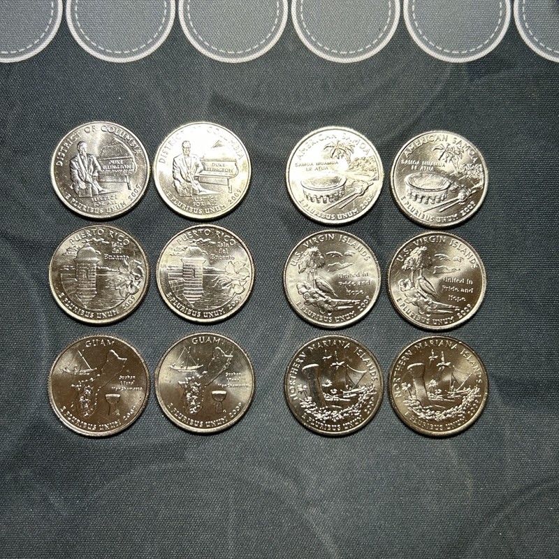 2009 P & D DC & US Territories 12 Quarter Set, Uncirculated