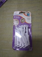 Dream Baby Childproof Cabinets  Drawers New L1404 7 Secure Catches