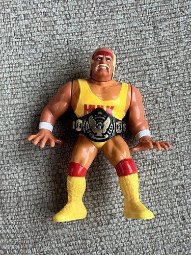 WWE Hulk Hogan Hasbro Action Figure WWF Series 1, ...
