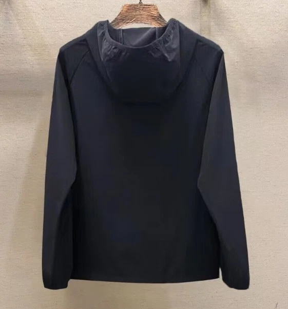 Nueva chaqueta delgada transpirable informal con capucha Y-3 para hombre al aire libre Foto 4 de 4