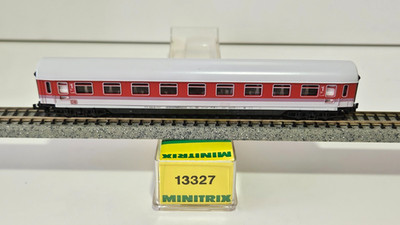 IC/EC 1ST CLASS 61 80 19-90 126-2 DB MINITRIX 13327 PASSENGER CAR (H747)