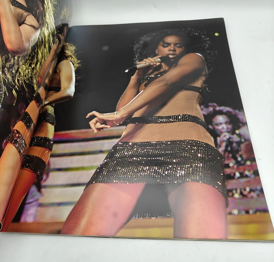 Destiny's Child DC Weekly 2005 World Tour Issue Official Program Book Magazine - Image 3 of 4