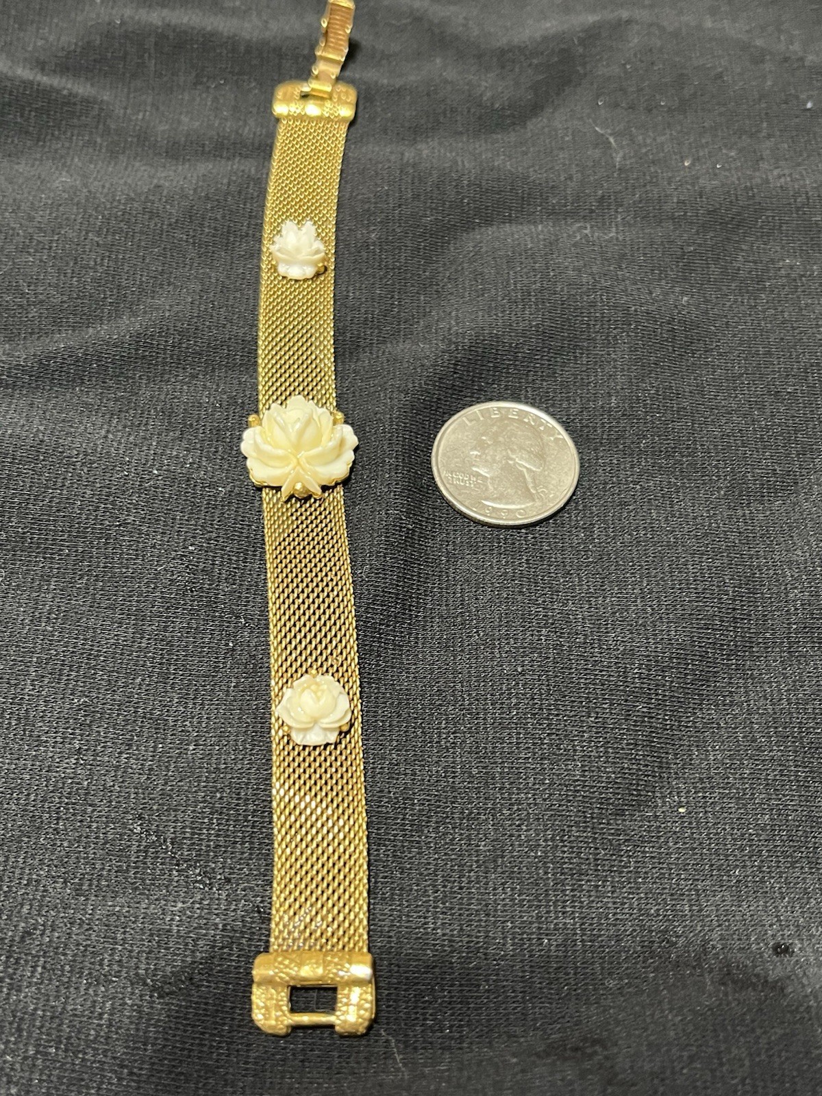 Goldette Vintage Mesh Bracelet Gold Flower Charms Box Closure Signed Fashion