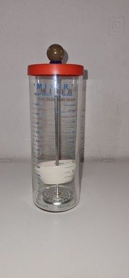 Vintage 1960er Pyrex hitzebeständiger Glasmixer Heißgetränke messen - orangefarbener Deckel