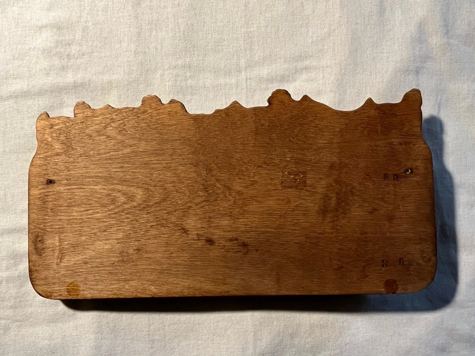 Toallero de cocina con brazo oscilante de madera de colección, pollos tallados en la parte superior, 7”x15”, montaje en pared Foto 2 de 4