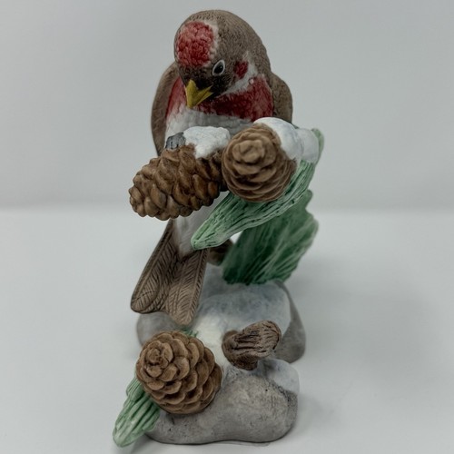 Lenox 2018 Christmas Common Redpoll Annual Bird Sculpture Porcelain 4.75" Tall - Picture 2 of 7