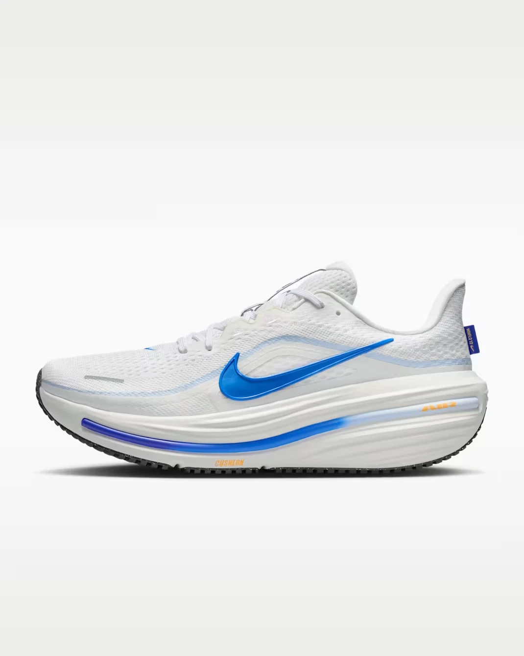 Nike Winflo 12 Men's Running Shoes in White and Blue
