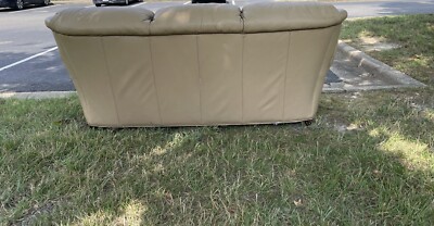 Vintage Hancock & Moore Furniture High End Blonde Leather Nailhead