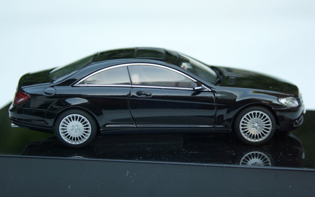 ミニカー Autoart 1/18 Mercedes Benz CL AUTOart 1/18 MERCEDES-BENZ CL500 BIG BODY COUPE W SLATE BASE