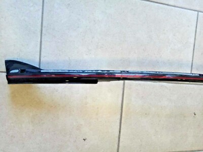 BMW 2020-2021 SERIE 7 TRUNK CENTER TAILLIGHT TRIM OEM H2985465102