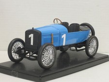 Oldtimer Rennwagen Nr.1 in blau gebauter Bausatz 1:18 ohne Box + Vitrine