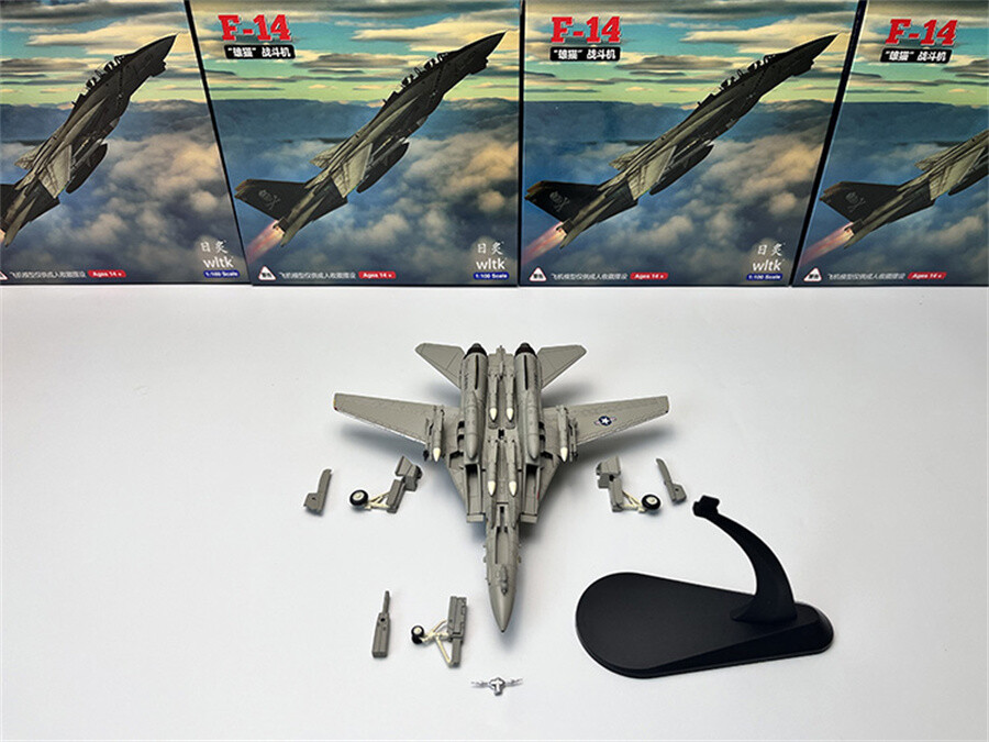 F-14A F-14D F14 Tomcat VF-84 Jolly Rogers Fighter Model 1 F-14A F-14D F14 Tomcat VF-84 Jolly Rogers Fighter Model 1