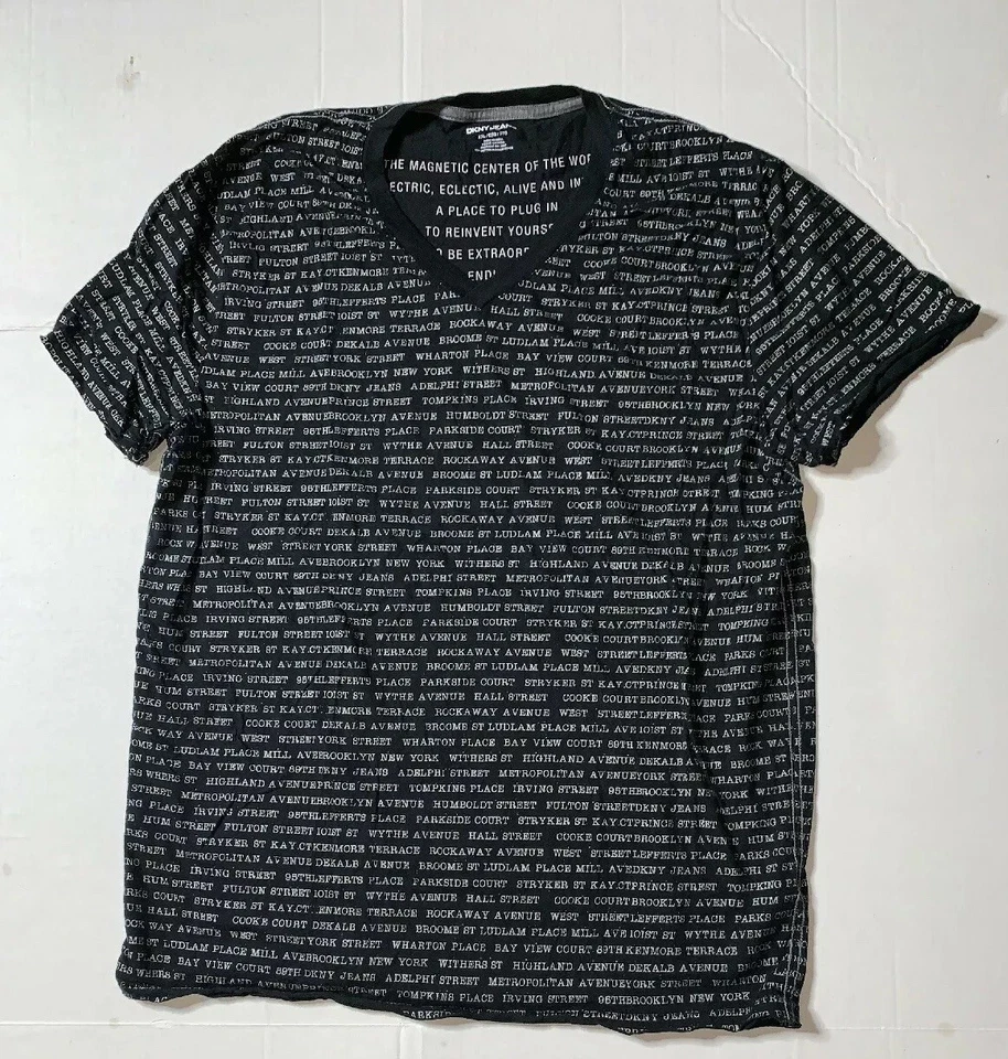 Preowned- Exclusive DKNY “NYC World” V-Neck T-Shirt Mens (Size XXL) - Image 2 of 4