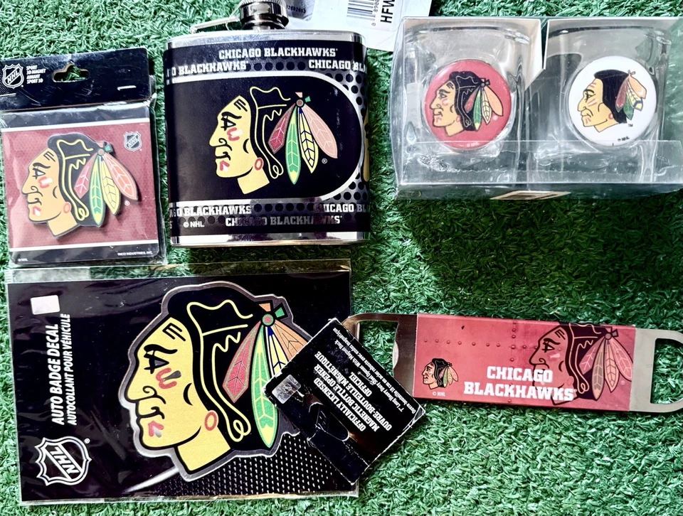 Chicago Blackhawks (13) Artículos Camión Frasco Gafas Mitones Imán de Santa Nuevo con Etiquetas Foto 4 de 4