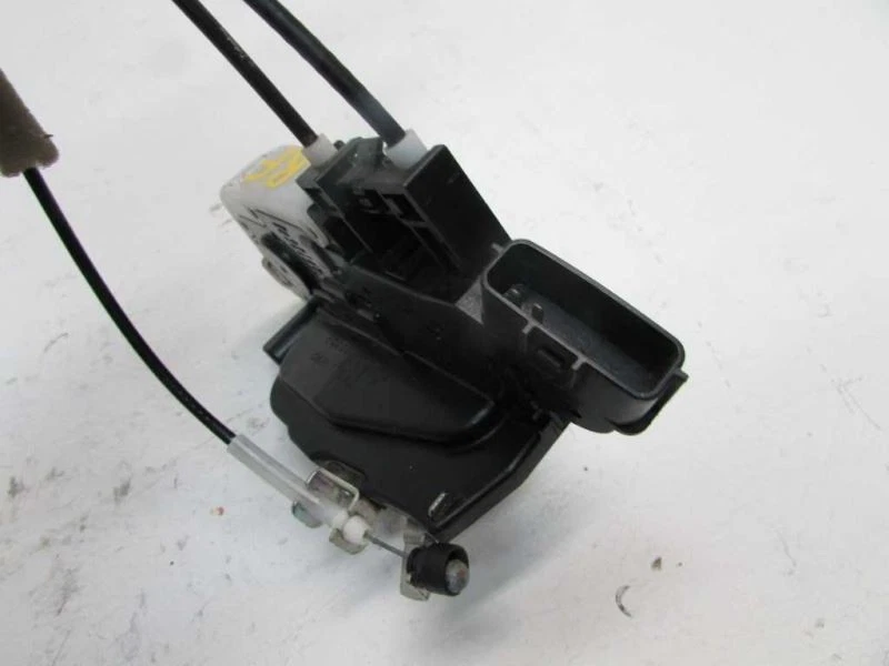 2008 2013 nissan rogue right passenger front door power lock actuator latch OEM - Image 4 of 4