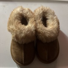 Girl s Cat Jack moccasins size 9