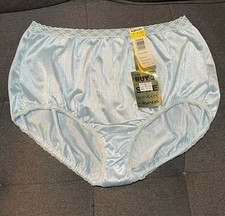 VINTAGE BY WARNERS Satin SHINE ON 55125 BlUE BREIFS PANTIES Sz 7 Marshall Fields