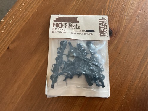 Detail Associates SF 3516 EMD HTCR Radial Sideframes Set HO Scale | Zustand: Used
