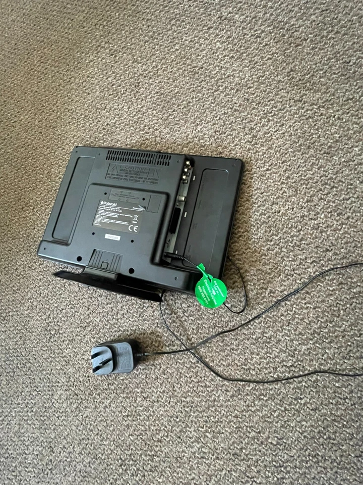 Polaroid 15.6" HD Ready Backlit Freeview LED TV PLV68155S67 Spares & Repairs - Image 2 of 2