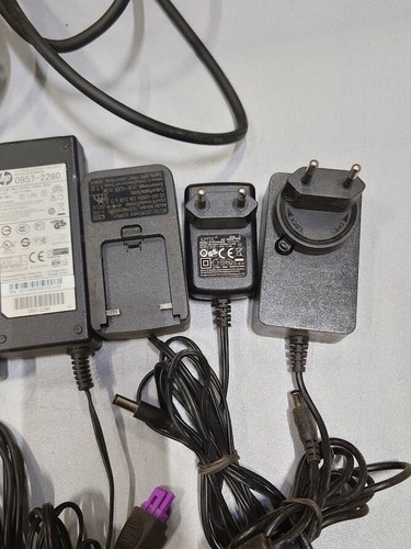 Lot of 10 Mixed Power Adapters - Used, Working Condition - Picture 9 of 20