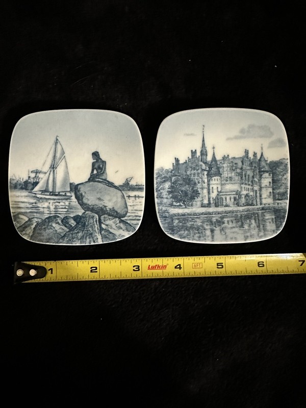 B&G Royal Copenhagen Denmark 3 1/8” Dish Langelinie / Egeskov Slot Set Of 2