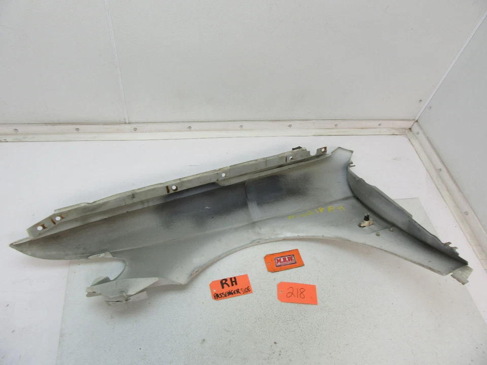 FENDER BLANCO LADO PASAJERO R DERECHO COCHE 94 95 96 97 98 99 00 01 SAAB 9-3 900 Foto 4 de 4