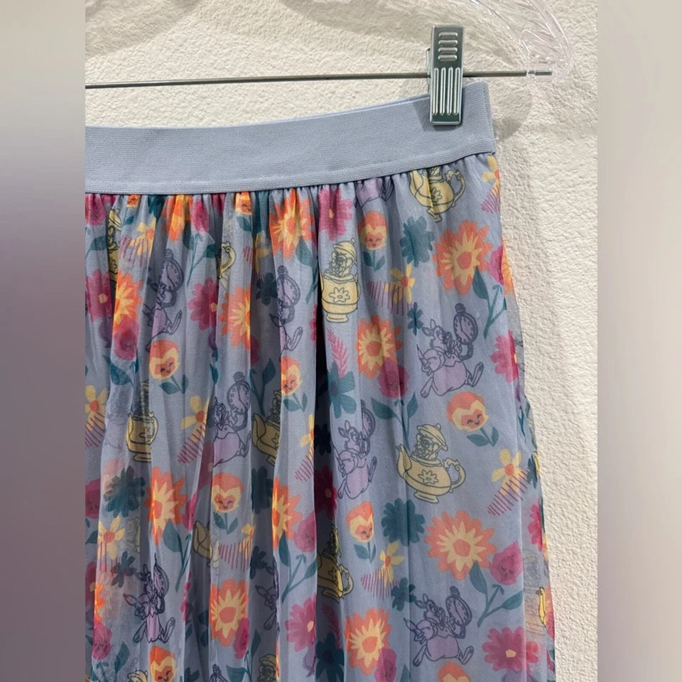 Disney X Su Universo Alicia en el País de las Maravillas Jardín Flores Azul Claro Falda Midi S Foto 3 de 4