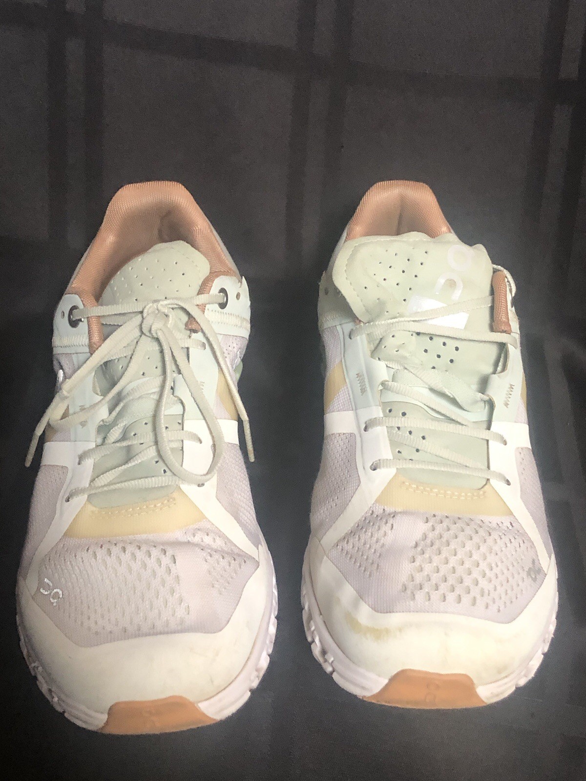 On Cloud Women’s Swiss Engineering Cloudflow Runn… - image 5