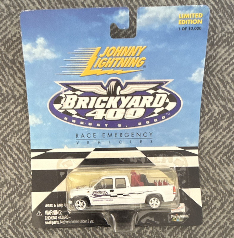 Johnny Lightning Brickyard 400 2000 Chevrolet Silverado NASCAR Race Emergency
