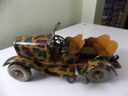 tippco tin toy troop carrier.marklin lineol marx german tin working windup
