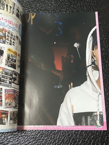 Inrock Magazine Nov 2015 Vol.383 with 5SOS Justin Bieber Poster Mint - Picture 4 of 4