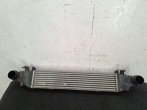 Mercedes-Benz E C207 W207 2010 Ladeluftk�hler A2045000000 Benzin 115kW MIN52453