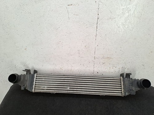 Mercedes-Benz E C207 W207 2010 Ladeluftk�hler A2045000000 Benzin 115kW MIN52453