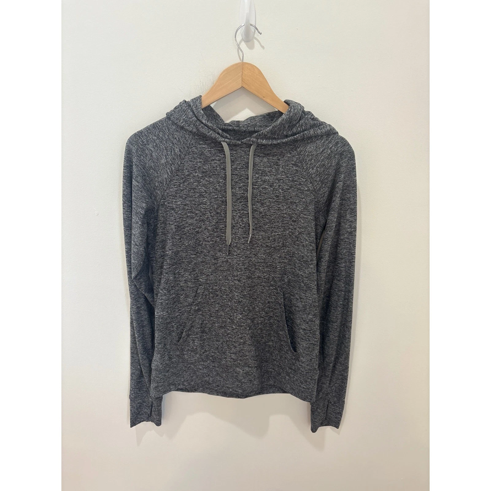 Outdoor Voices CloudKnit Hoodie Charcoal Heather Gray Small Raglan Pullover