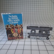 THE BEATLES Sgt. Pepper's Lonely Hearts Club Band Cassette Tape 4XAS-2653 Capito